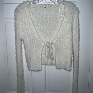 Garage long sleeve fluffy white top